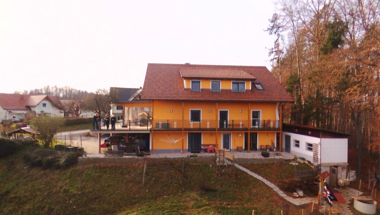 Gaestehaus Schmid Sankt Johann im Saggautal Eksteriør bilde