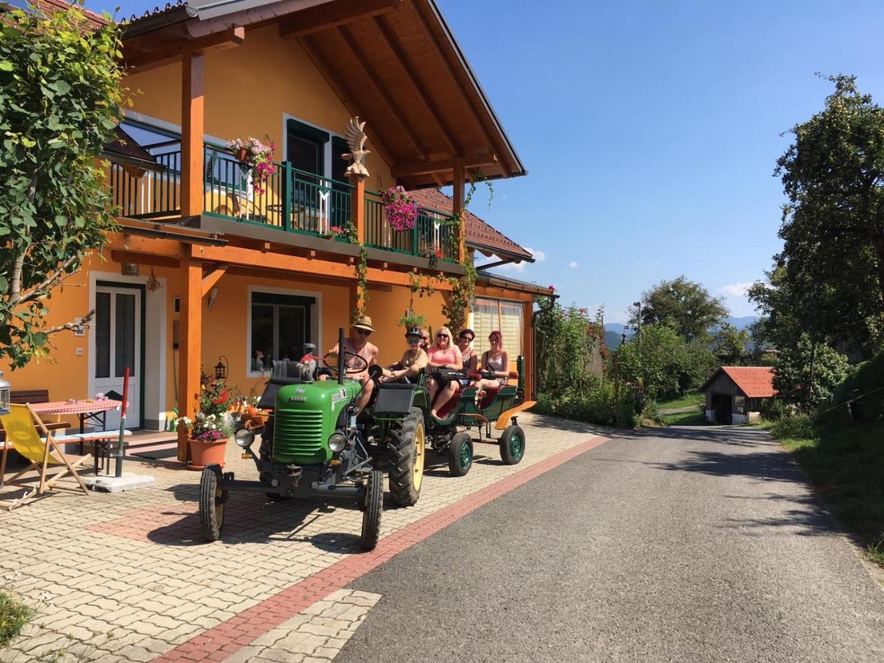 Gaestehaus Schmid Sankt Johann im Saggautal Eksteriør bilde